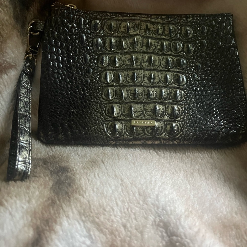 Brahmin Regular size wristlet gold metallic